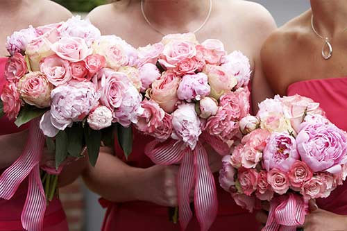Цветочный шик на свадьбе