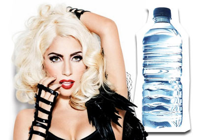 Леди Гага будет продавать питьевую воду